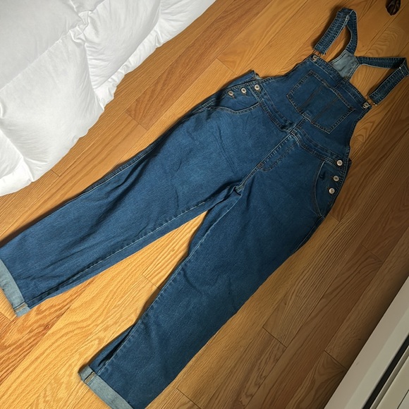 Woman’s Jean Overalls - Picture 4 of 12